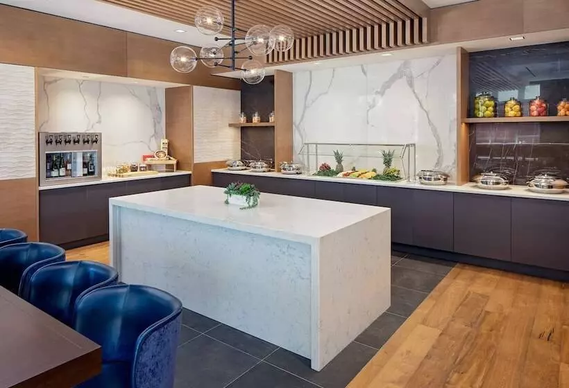 ホテル Cincinnati Marriott At Rivercenter