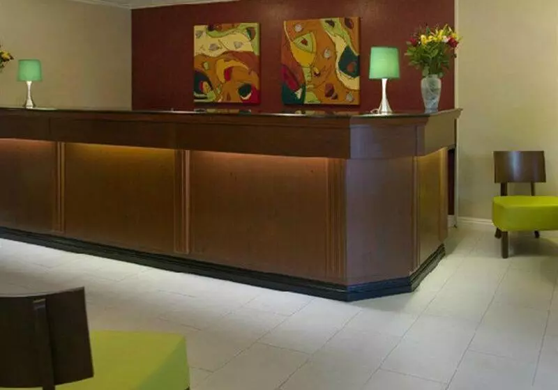 هتل Inn At Venice Beach