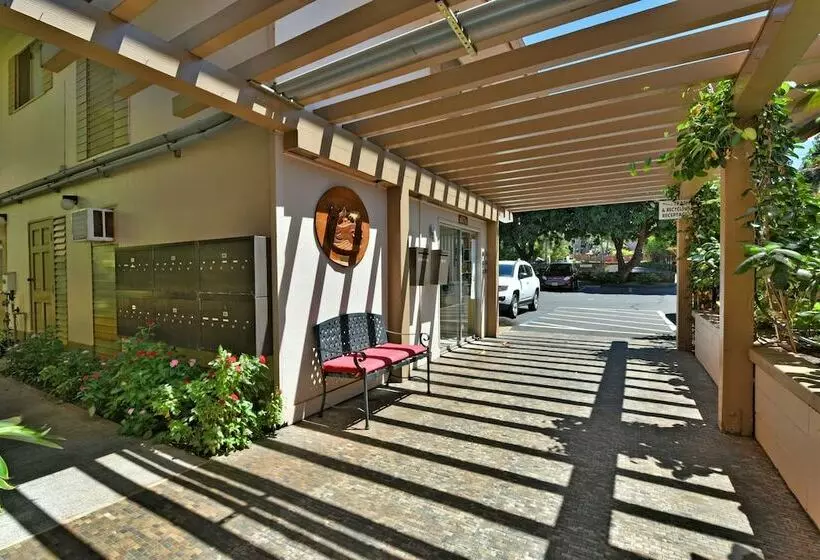 فندق Makani Sands