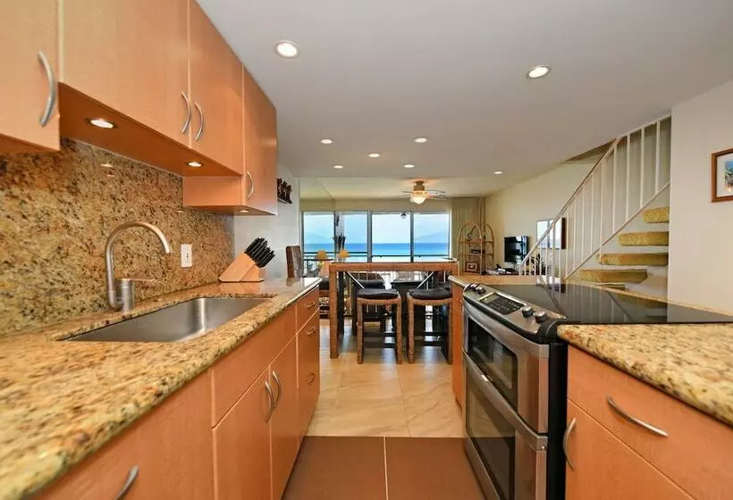 فندق Makani Sands