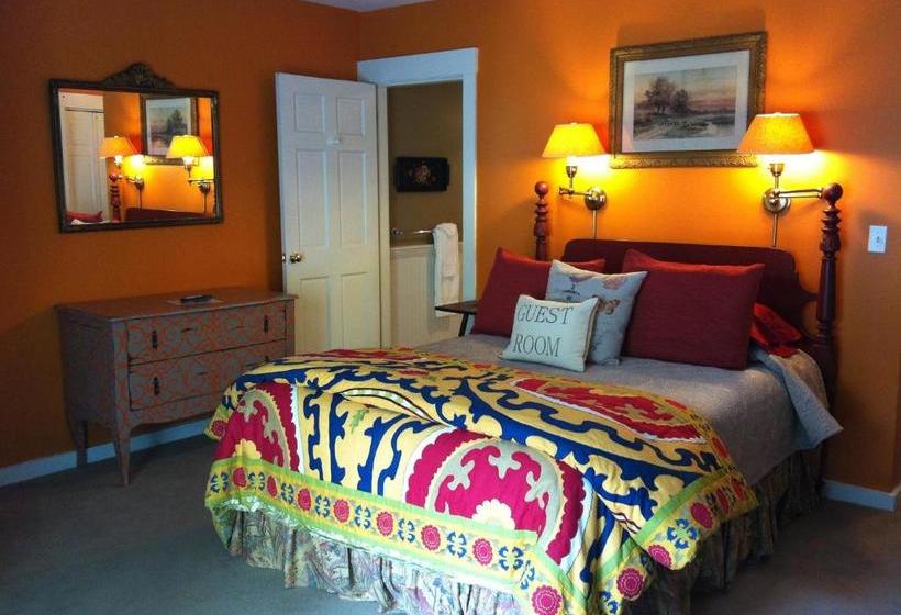 هتل Mary Prentiss Inn