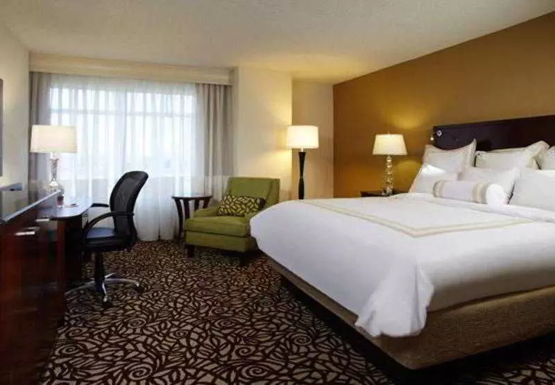 Отель The Bidwell Marriott Portland