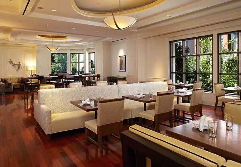 Отель The Bidwell Marriott Portland