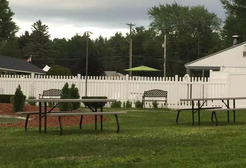 渡假胜地  Merrill Farm Inn