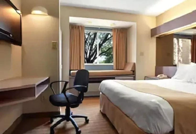 Microtel Inn By Wyndham Lexington