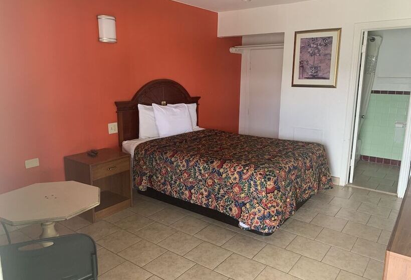 فندق على الطريق Mayo Inn