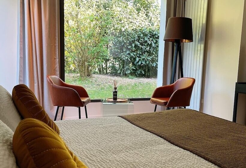 צימר Les Arbres Rouges