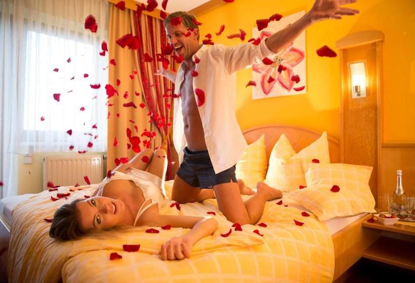 هتل Maria Theresien Hof Loipersdorf