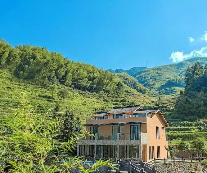 ペンション Cloud Valley House