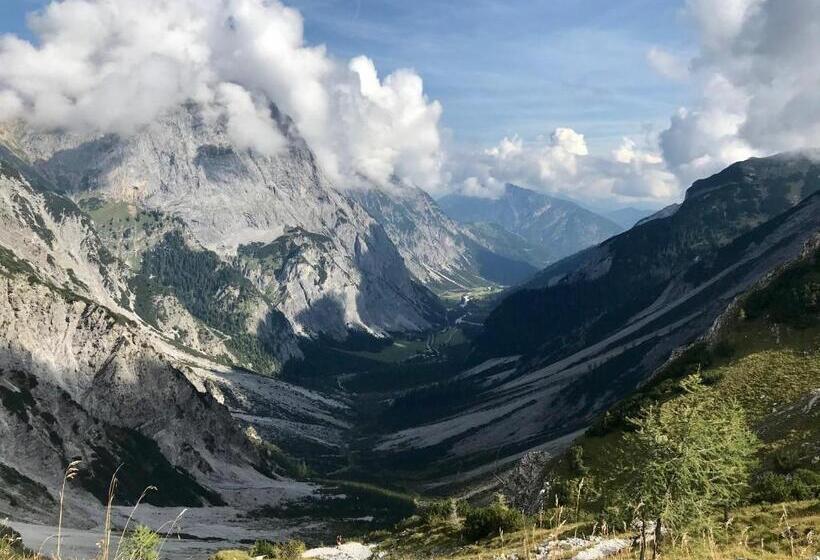 ペンション Gästehaus Regina