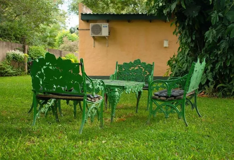 پانسیون Inkindaba Guest House