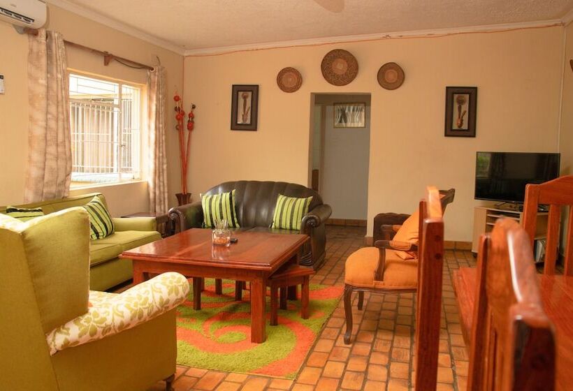 پانسیون Inkindaba Guest House