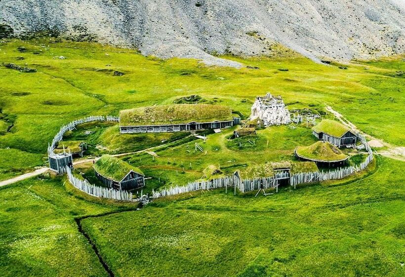 پانسیون Viking Cafe Guesthouse