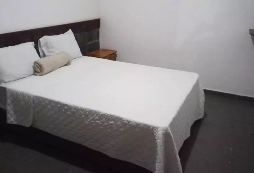 ホテル Pousada Tucano