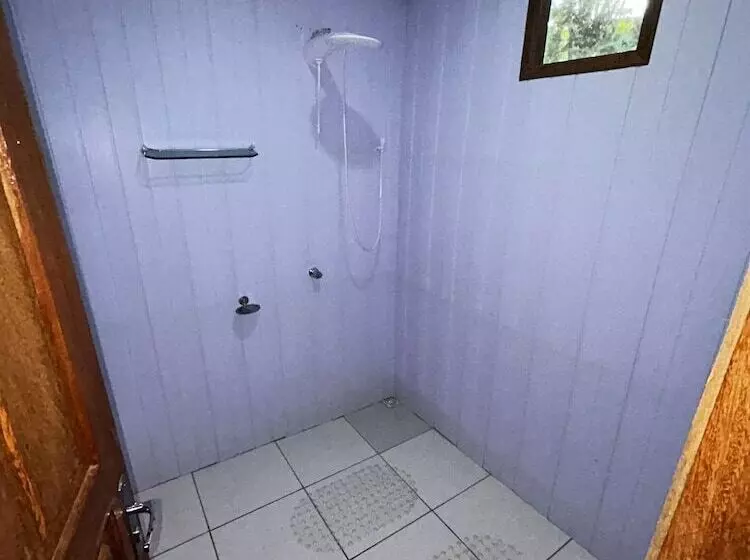 Hotelli Vista Do Lago Jungle Lodge