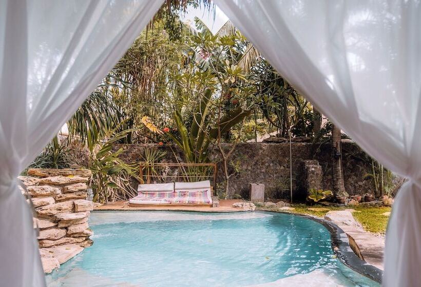 Luxury Villa Bhuvana