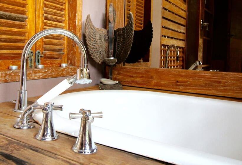 Luxury Villa Bhuvana