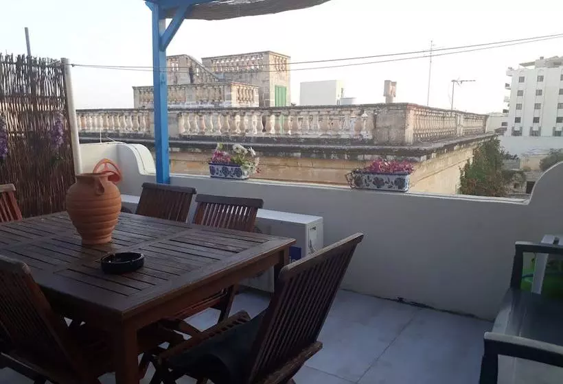 پانسیون Casa Noella