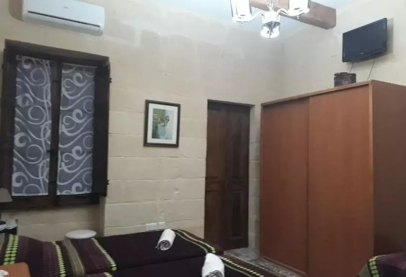 پانسیون Casa Noella