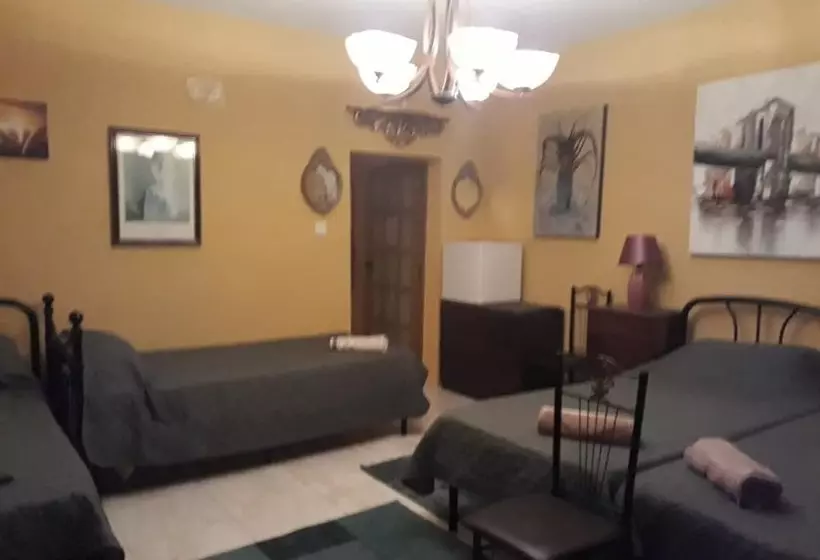 پانسیون Casa Noella