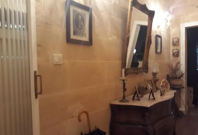 پانسیون Casa Noella