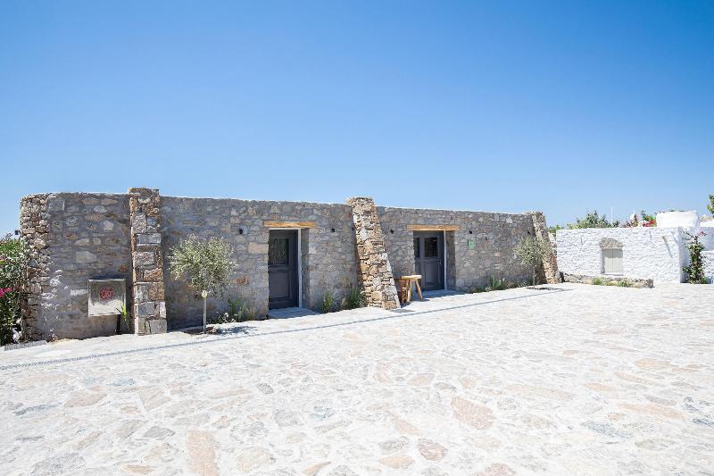 بنسيون Ikies Of Mykonos