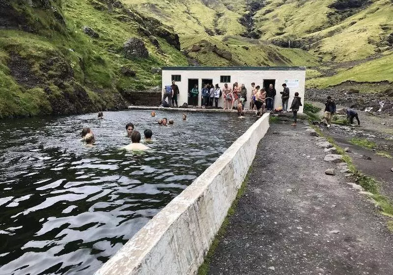 پانسیون Loa´s Nest Guesthouse