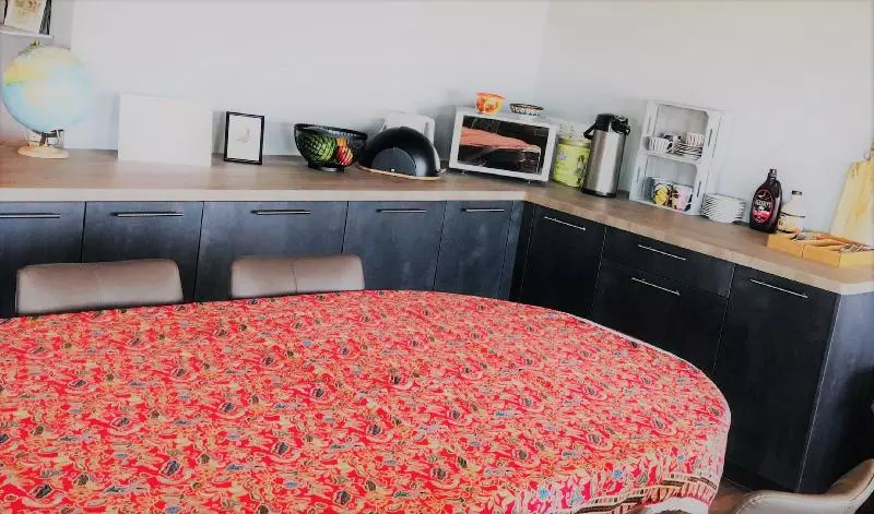 پانسیون Loa´s Nest Guesthouse