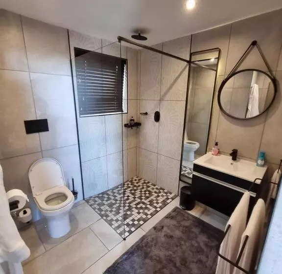 Majatalo Weston Guest House Krugersdorp