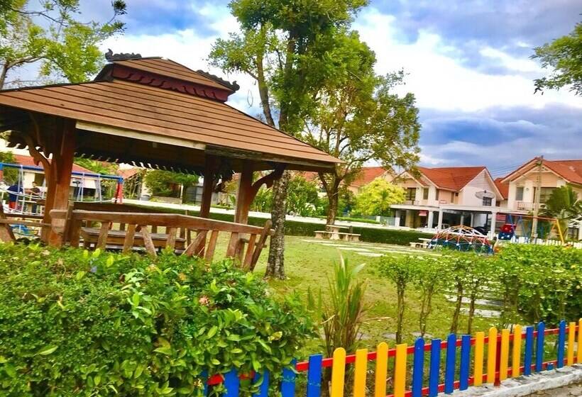 بنسيون Little Tokyo House