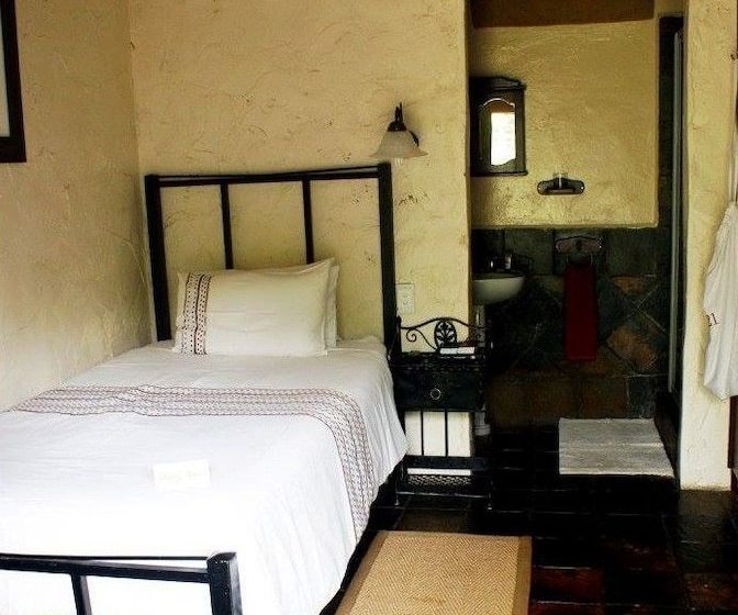 Pension Shady Pines Guest House