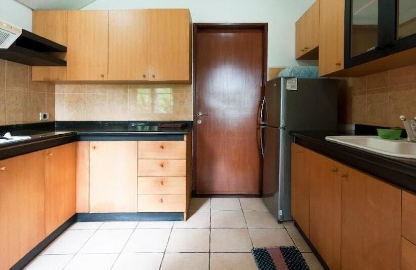 Villa Lovender Klub Bunga A14