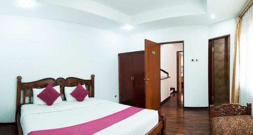 Villa Lovender Klub Bunga A14