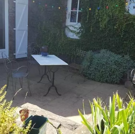 Aamiaismajoitus (B&B) Chambres D'hotes La Merais