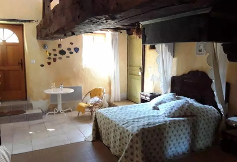 Aamiaismajoitus (B&B) Chambres D'hotes La Merais