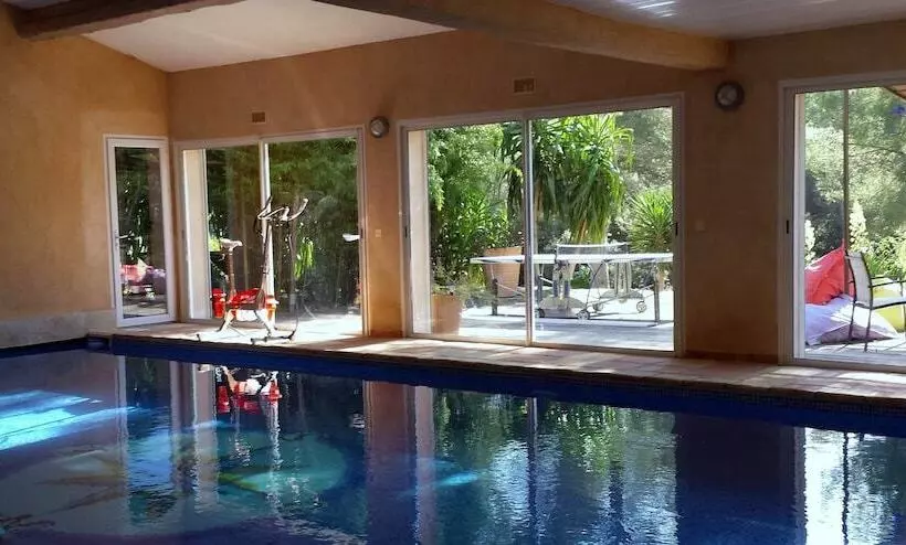 Aamiaismajoitus (B&B) La Désirade Chambres D Hôtes En Provence