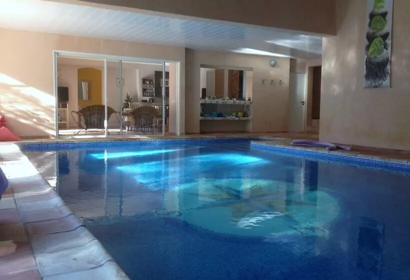 Aamiaismajoitus (B&B) La Désirade Chambres D Hôtes En Provence