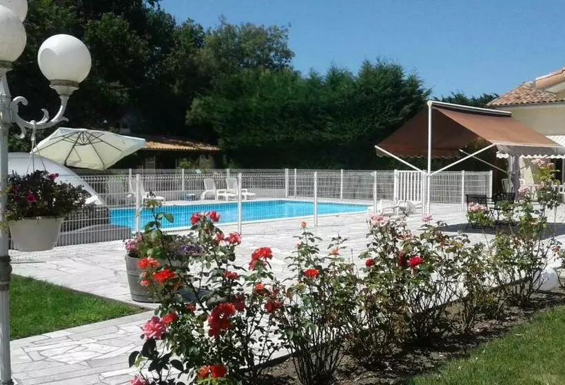 Aamiaismajoitus (B&B) Le Cabassou Du Medoc