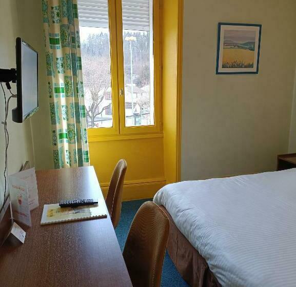 Отель De France