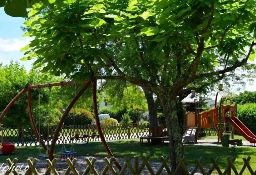 Hotelli La Rivière Fleurie   Mobilhome