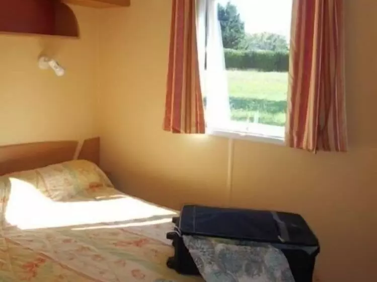 Hotelli La Rivière Fleurie   Mobilhome