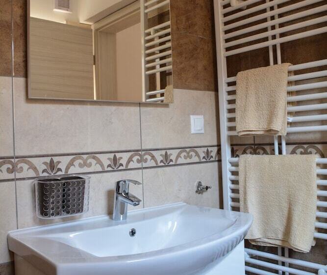 پانسیون Farm Stay Zevnik