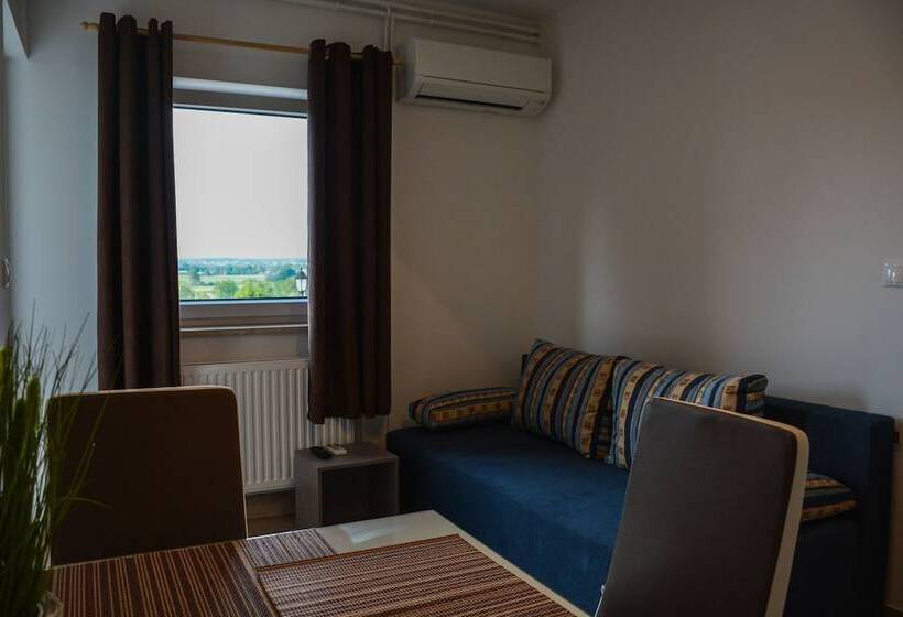 پانسیون Farm Stay Zevnik