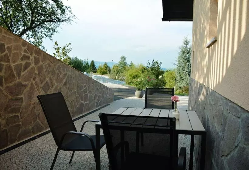 پانسیون Farm Stay Zevnik