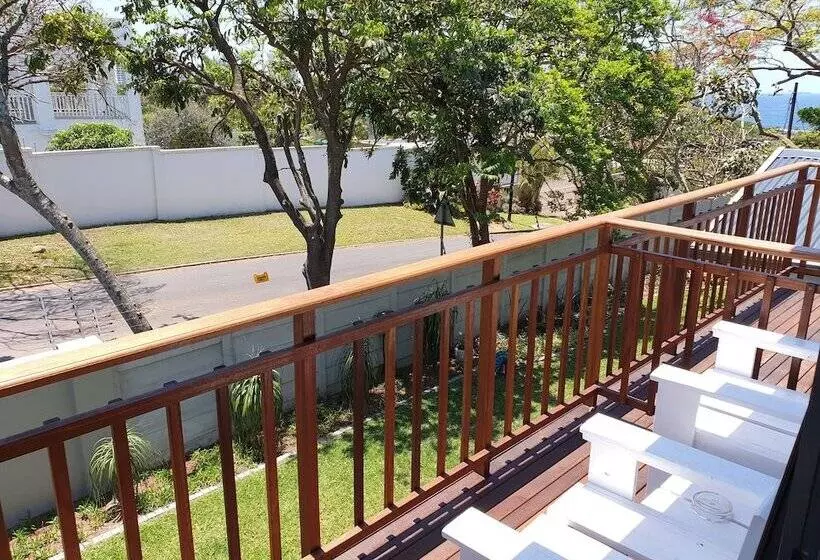 Majatalo Hillside Guesthouse Umhlanga