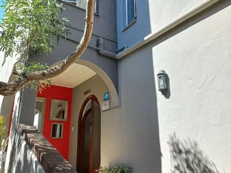 Majatalo Panorama Guest House