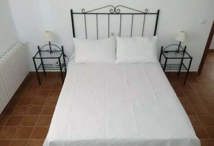 Aamiaismajoitus (B&B) Alojamiento Rural El Oregano