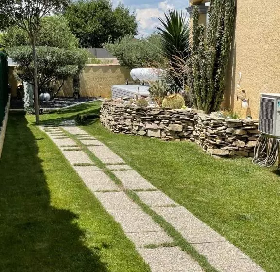 Aamiaismajoitus (B&B) Chambre Avec Charme