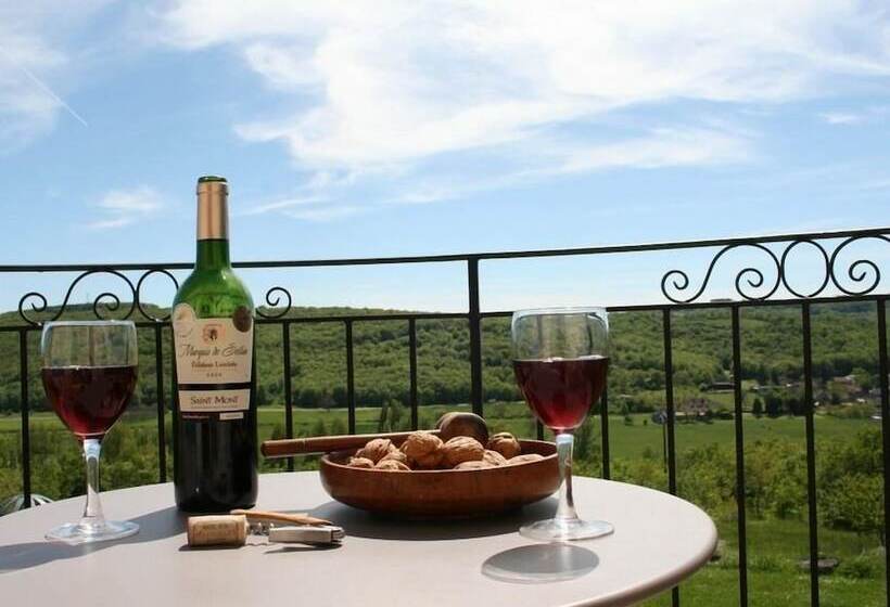 Hillside Park Dordogne