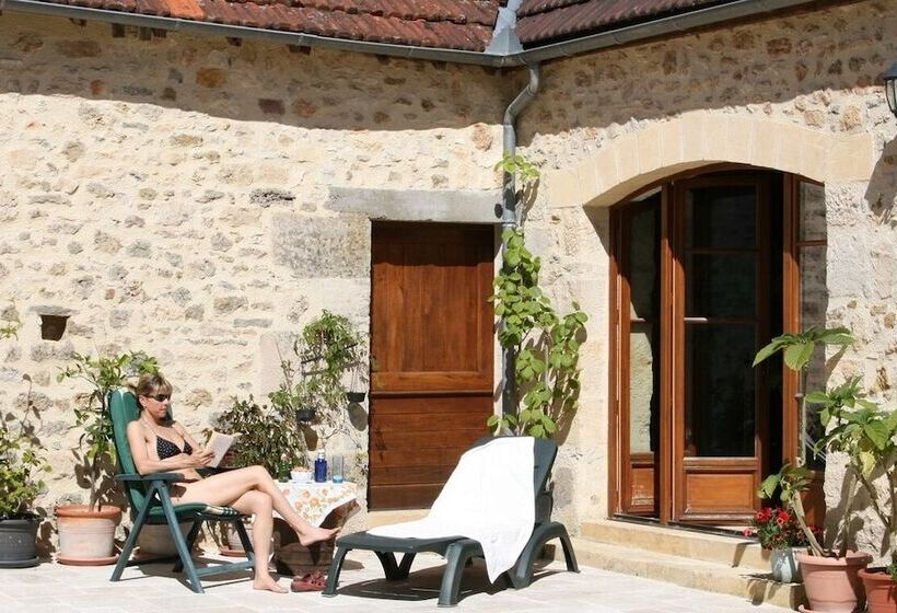 Hillside Park Dordogne